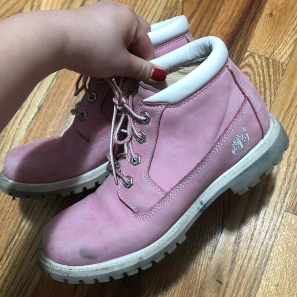 RARE!! Timberland Women’s Pink/White Leather Lace Up Boots Size 8 - Picture 2 of 8